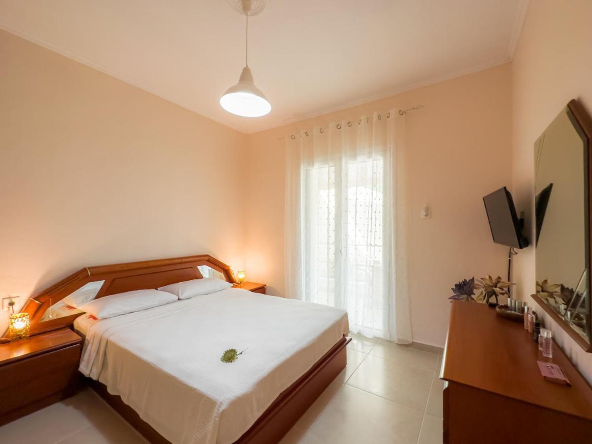Fouki Apartments Ipsos Beach Dış mekan fotoğraf